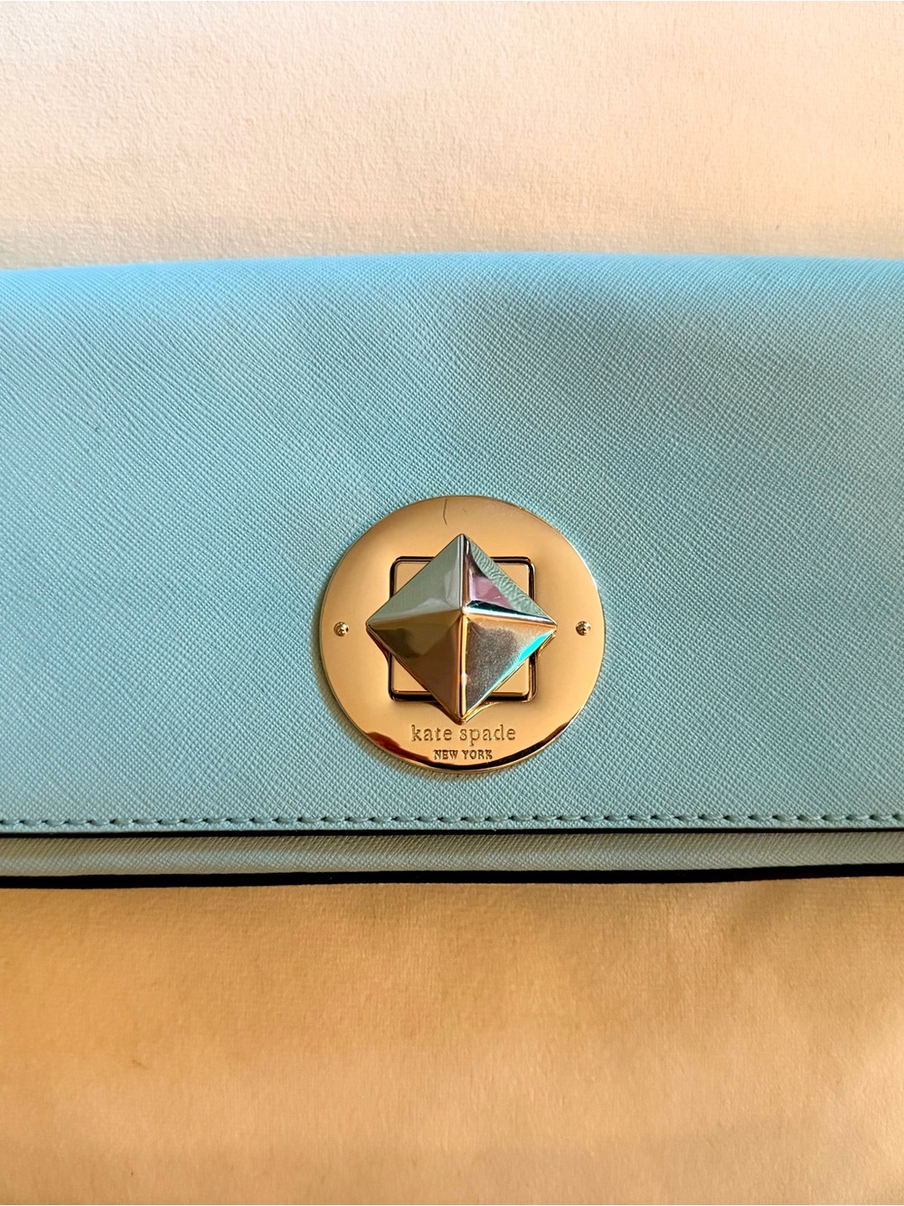 Kate Spade New York Blue Hydrangea Keira Newbury Lane Leather Clutch